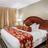 Отель Rodeway Inn & Suites, фото 4