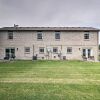 Отель Relaxing Townhome, 4 Mi to Mizzou University!, фото 1