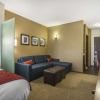 Отель Comfort Suites Regina, фото 5