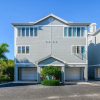 Отель Spacious Townhome In Longboat Key Resort 2 Bedroom Townhouse by Redawning, фото 1