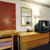 Отель Americas Best Value Inn & Suites Macon at Eisenhower Pkwy, фото 5