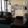 Отель Cedarwood Apartments, фото 20