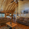 Отель Hillside Retreat by Heritage Cabin Rentals, фото 5