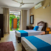 Отель Jasmine Breeze - 4 Bedroom Villa, фото 4