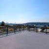 Отель Seattle Urban Village - Vashon - Roof top View Deck, фото 10