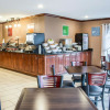 Отель Comfort Inn Fayetteville I-95, фото 24