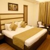 Отель JK Rooms 130 Hotel Paras, фото 9