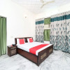 Отель OYO 15728 The Shradha Guest House, фото 15