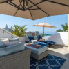 Отель Ocean Front Penthouse Pool Sleeps 8 People, фото 39