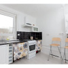 Отель Leith Walk Gem! Lovely + Great Value - Sleeps 4, фото 11