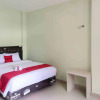 Отель RedDoorz near Taman Wisata Alam Punti Kayu Palembang 2, фото 15