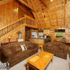 Отель A Mountain Lair 1631 - Two Bedroom Cabin, фото 15