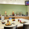 Отель SpringHill Suites St. Louis Airport/Earth City, фото 9