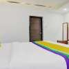 Отель Itsy By Treebo - Utsav Suites, фото 15
