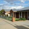 Отель Numurkah Self Contained Apartments - The Saxton, фото 17