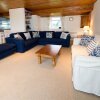Отель Spacious Holiday Home for six at the Edge of the Beach Resort Abersoch, фото 12