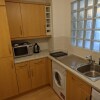 Отель Spacious Modern 2BR Apartment Near City Center в Глазго