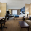 Отель Holiday Inn Express Hotel & Suites Fort Pierce West, an IHG Hotel, фото 3