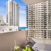 Отель Surfers Paradise Retreat With Free Parking, фото 8