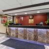 Отель Econo Lodge Milwaukee Airport, фото 2