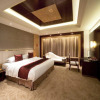 Отель Yixing Grand Hotel, фото 2