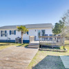 Отель Charming Beaufort Home w/ Deck + Gas Grill!, фото 16