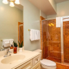 Отель Beachwalk by Avantstay Hilton Head Oasis Steps From Singleton Beach, фото 12