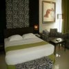 Отель Pohon Inn Hotel в Бату