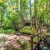 Отель Twin Creeks, 4 Bedrooms, Sleeps 14, Rustic Lodge, Hot Tub, Pool Table, фото 18