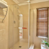 Отель Kwantu Guesthouse 2, фото 15