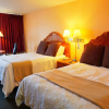 Отель Castle Inn & Suites, фото 15