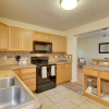 Отель Comfy Albuquerque Townhome < 6 Mi to Downtown, фото 5