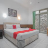 Отель RedDoorz @ Jalan R.E. Martadinata Sukabumi, фото 33
