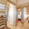 Отель Rockyridge Cabin-hill Country Views-20 min to Fred, фото 4