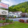 Отель Maggie Valley Creekside Lodge, фото 29