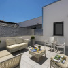 Отель Best Location Santa Cruz Quarter 2 Bd Apartment With Private Terrace Mateos Gago Terrace, фото 14