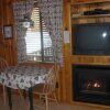 Отель Reverse Creek Lodge, фото 15