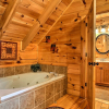 Отель Smoky Mountain Cabin ~ 5 Mi to Pigeon Forge, фото 4