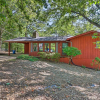 Отель Dog-friendly Bella Vista Home w/ Grill + Deck, фото 16