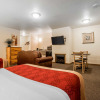 Отель Econo Lodge Inn & Suites Kalispell - Glacier National Park Gateway, фото 4