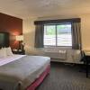 Отель Blossom Hotel & Suites Traverse City, фото 5