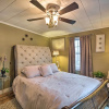 Отель Stylish Suburban Getaway, 10 Miles to Royal Mtn!, фото 4