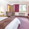Отель Super 8 by Wyndham St. Regis, фото 15