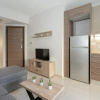 Отель Cozy Apt. 2min From Metro, фото 11