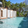 Курортный отель LUX* Grand Baie, фото 15