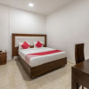 Отель OYO 102 Metro Marine Drive Hotel, фото 5
