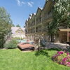Отель Walk To Ski! Bay Window View Of River & Ski Mountain 1 Bedroom Condo by RedAwning, фото 32