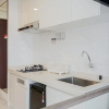 Отель Warm And Cozy Studio Sky House Bsd Apartment, фото 6