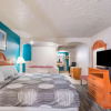 Отель Econo Lodge Inn & Suites, фото 5