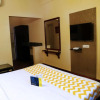Отель FabExpress Homestay Raj Villa, фото 5